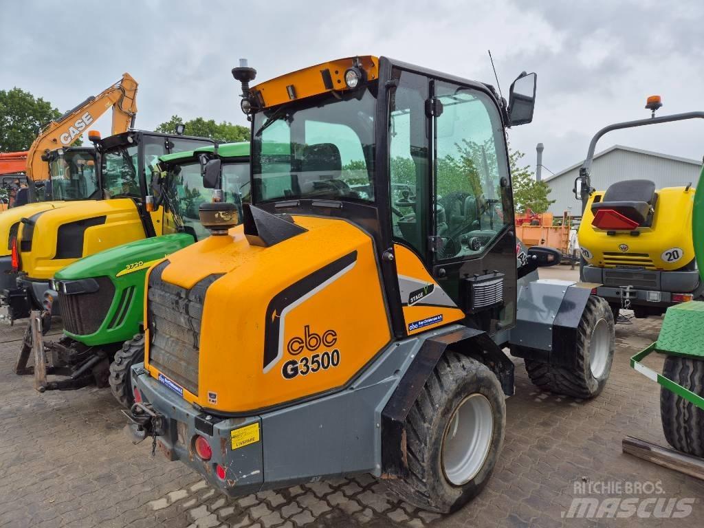 GiANT G3500 Palas cargadoras