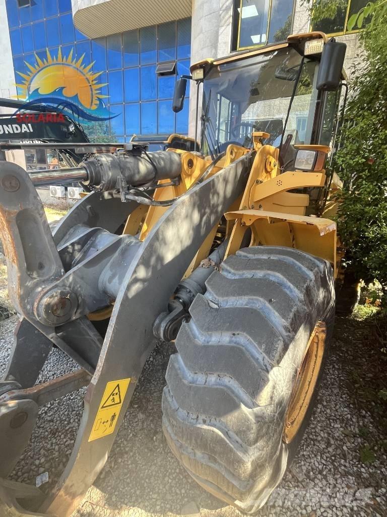 Volvo L 120 Cargadoras sobre ruedas