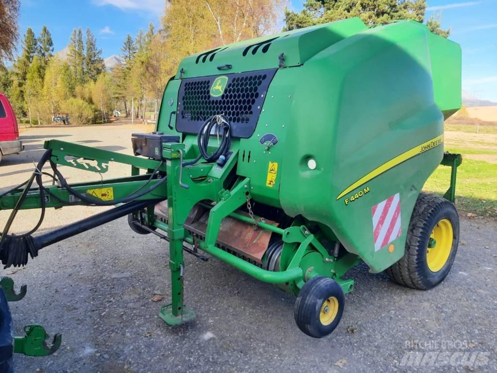 John Deere F 440 M Rotoempacadoras