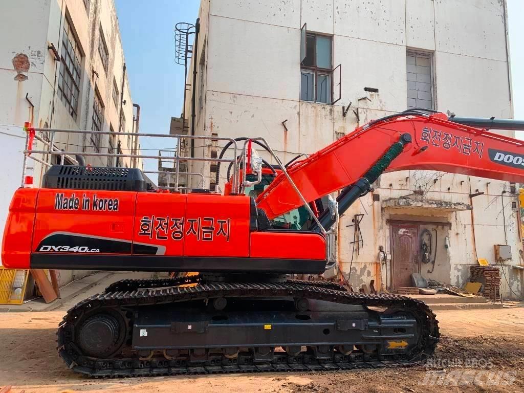 Doosan DX 340 LCA Excavadoras de cadenas