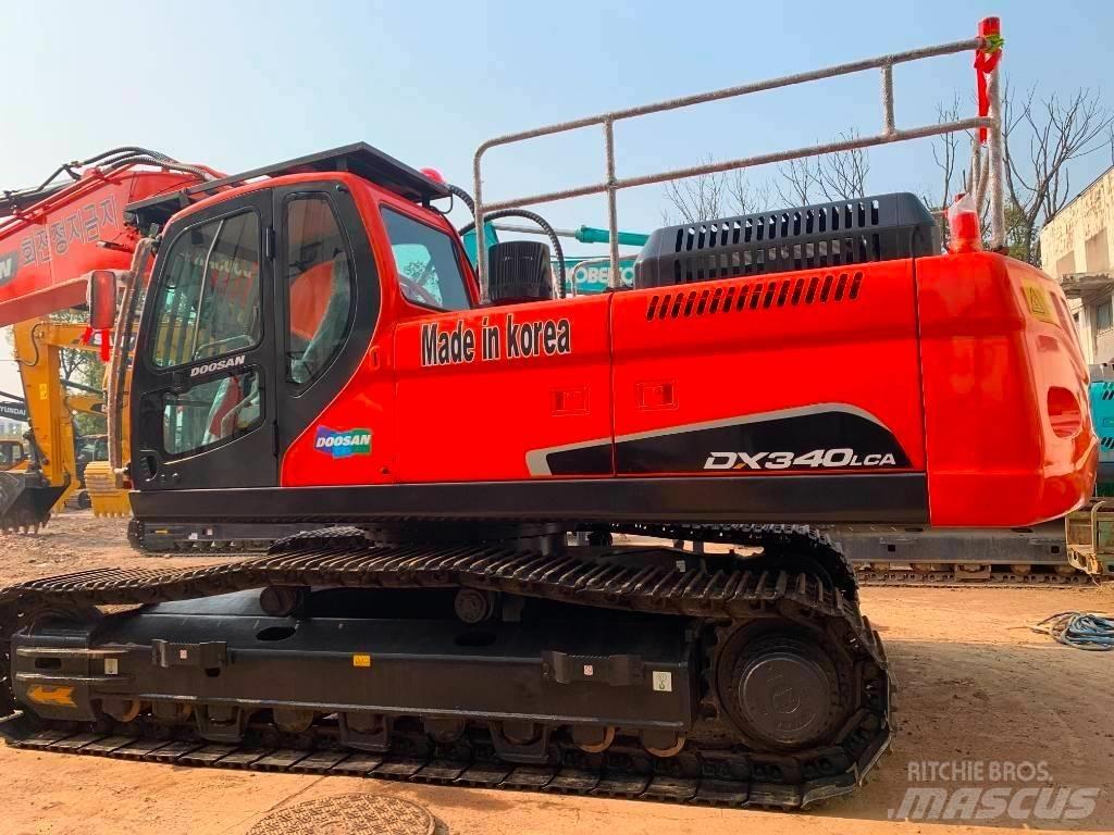 Doosan DX 340 LCA Excavadoras de cadenas
