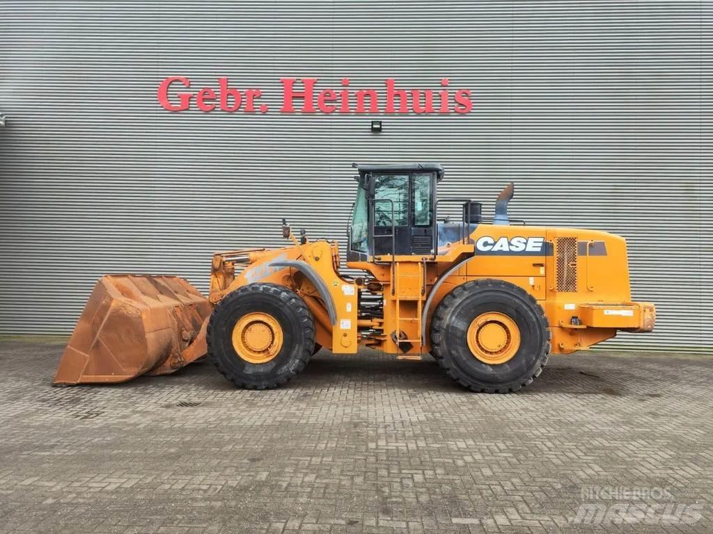 CASE 1221E Cargadoras sobre ruedas