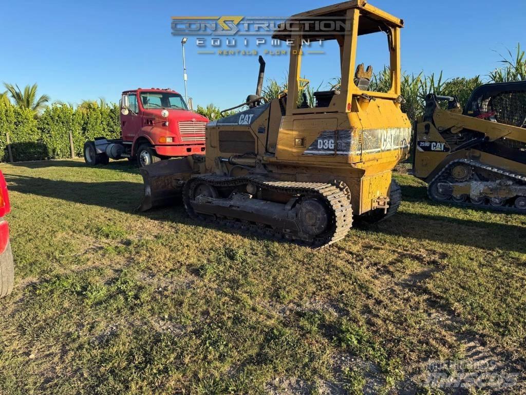 CAT D 3 G LGP Buldozer sobre oruga
