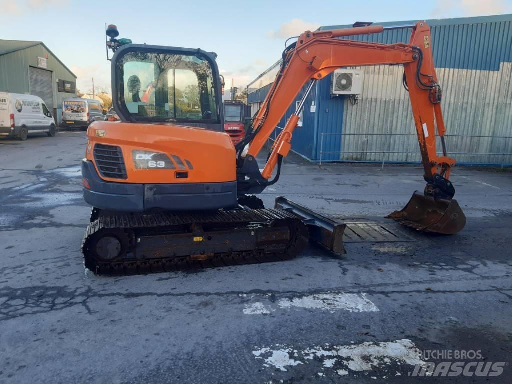 Doosan DX 63-3 Excavadoras de cadenas