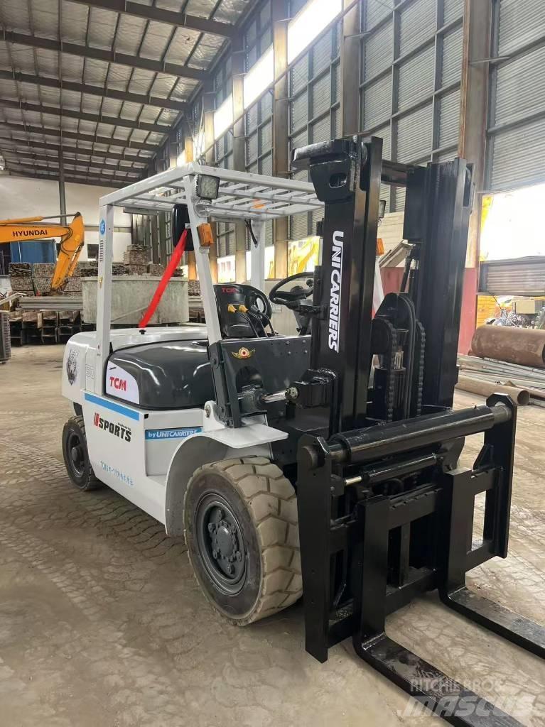 TCM FD50 Carretillas diesel