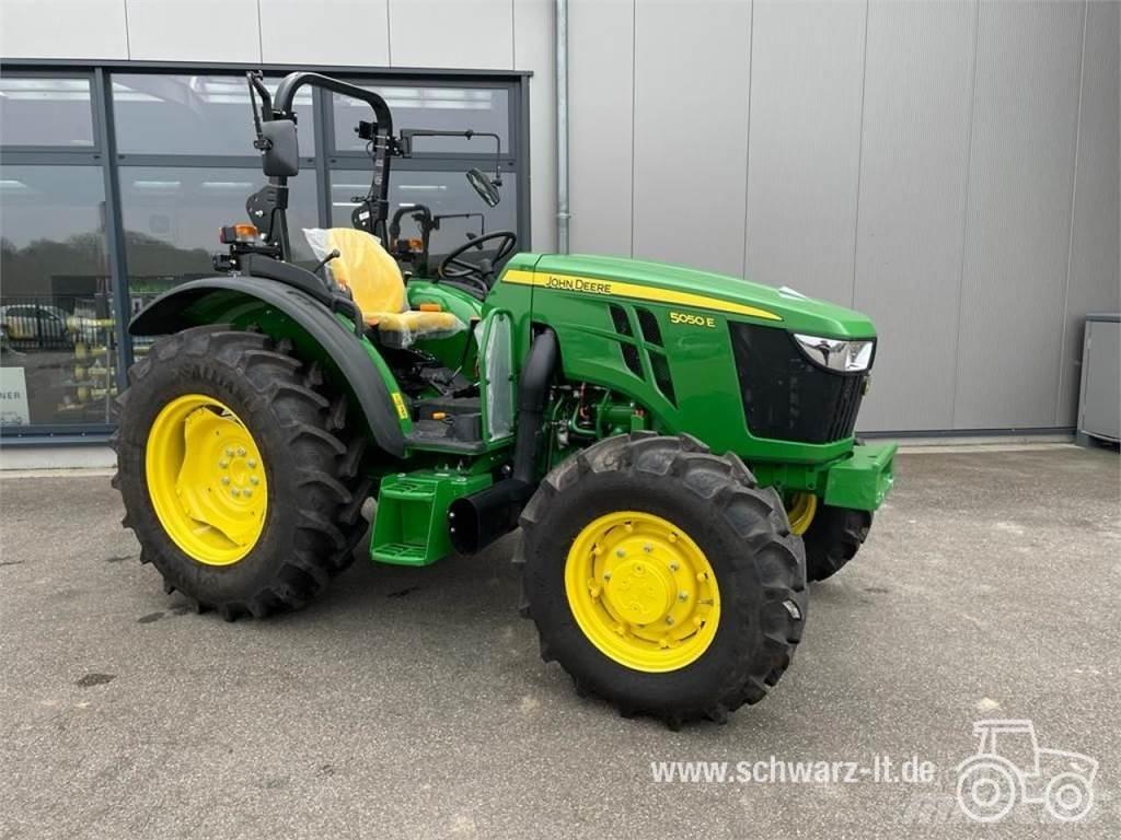 John Deere 5050E Tractores