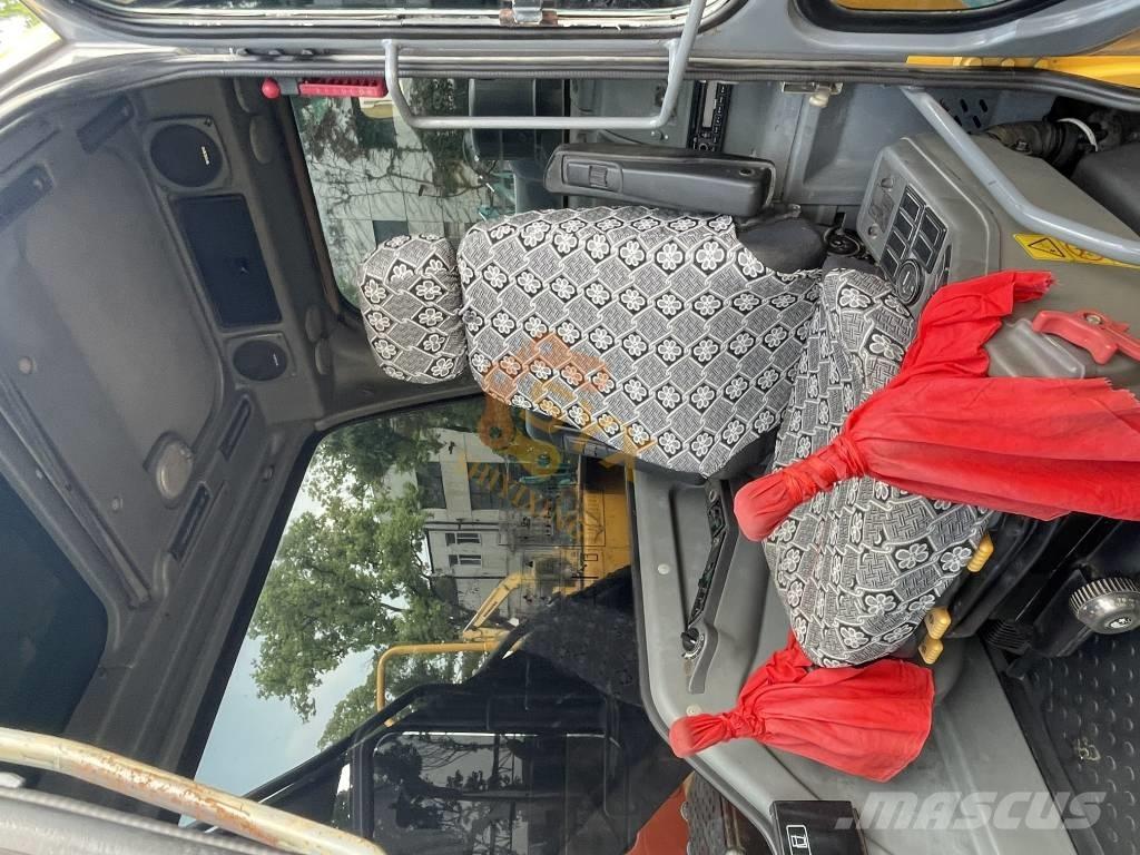 Volvo EC 200 D Excavadoras de cadenas
