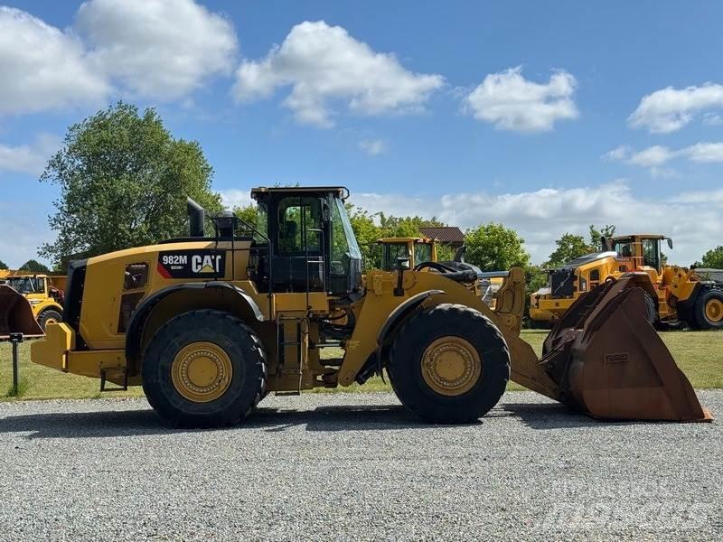 CAT 982 M Cargadoras sobre ruedas