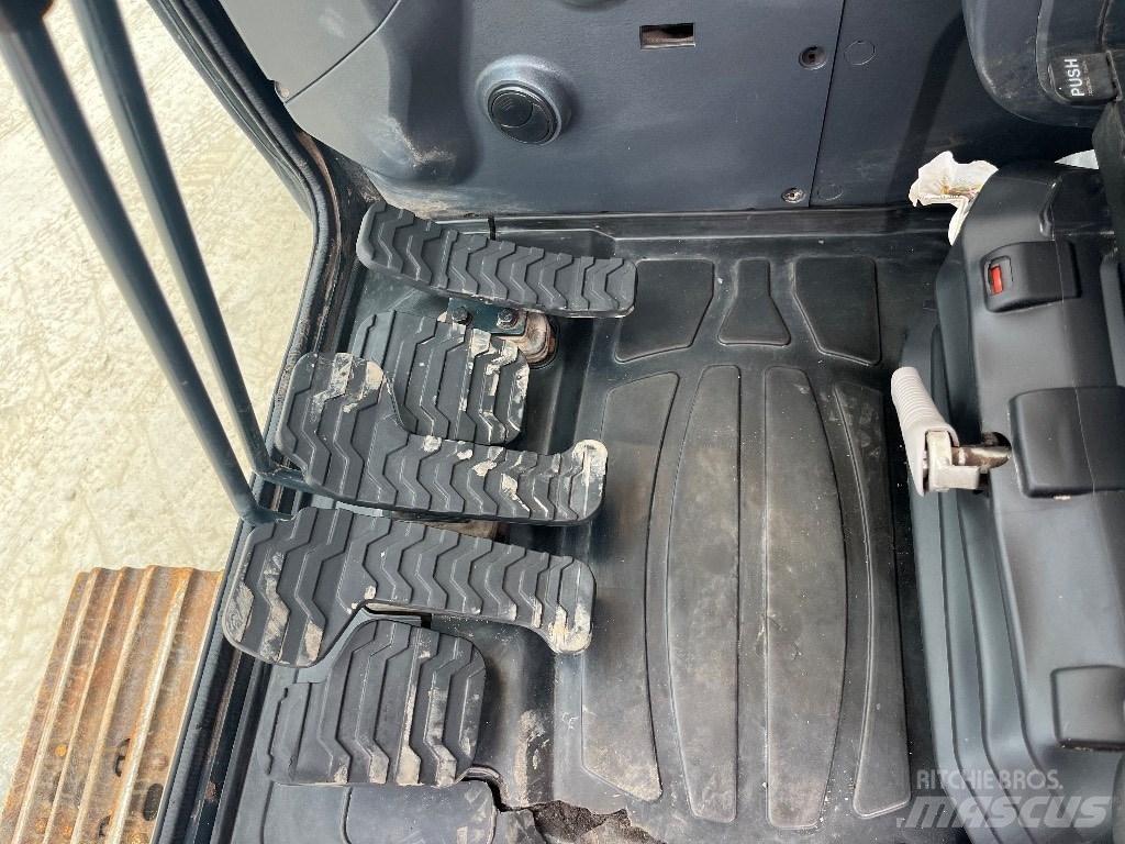Hyundai 140LC-9A Excavadoras de cadenas