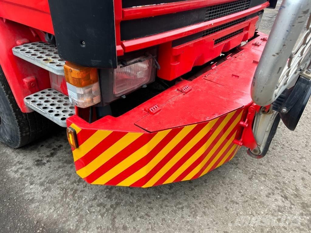 Scania P92 Grúas de vehículo