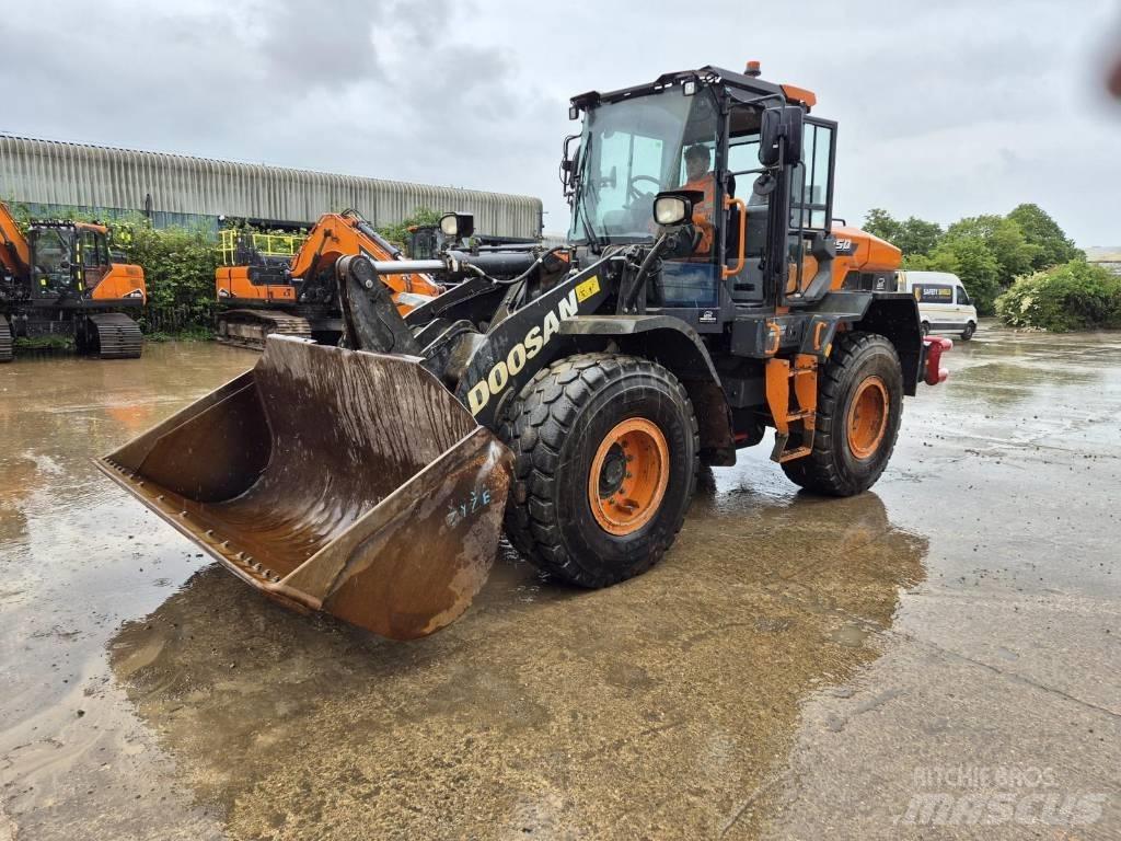 Doosan DL 250-7 Cargadoras sobre ruedas