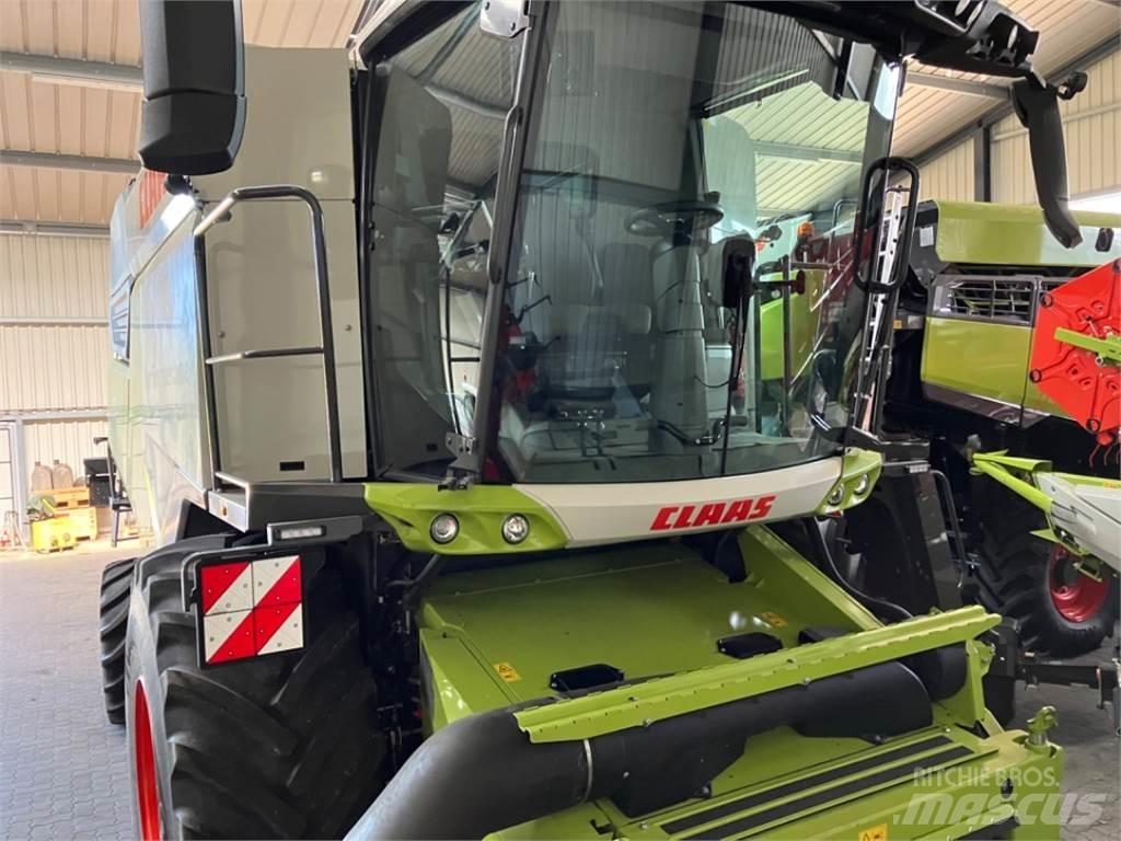 CLAAS TRION 730 Cosechadoras combinadas
