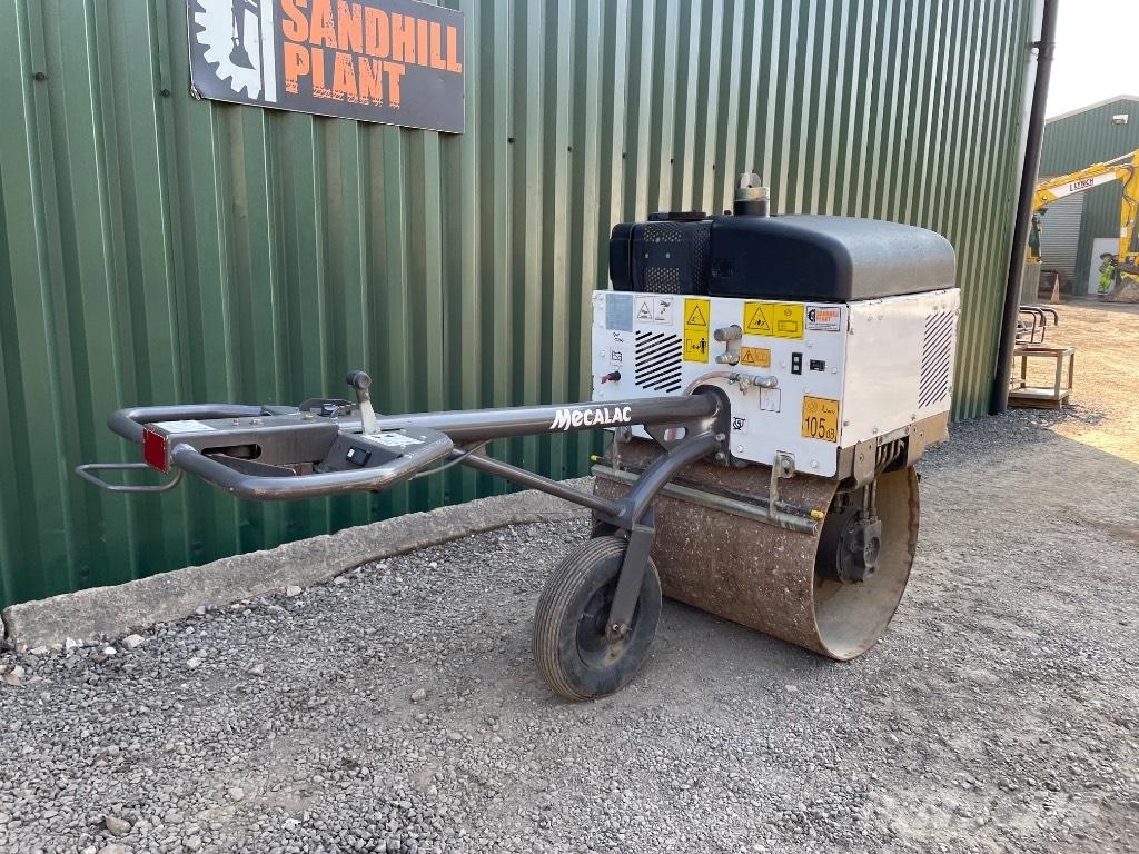 Mecalac MBR 71 Rodillos de un solo tambor