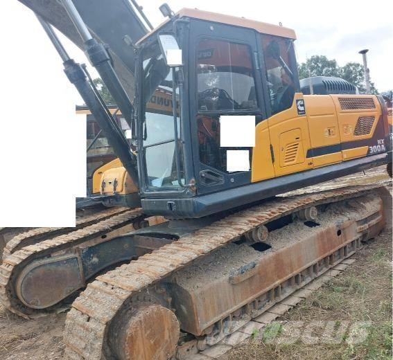 Hyundai HX 300 AL Excavadoras de cadenas
