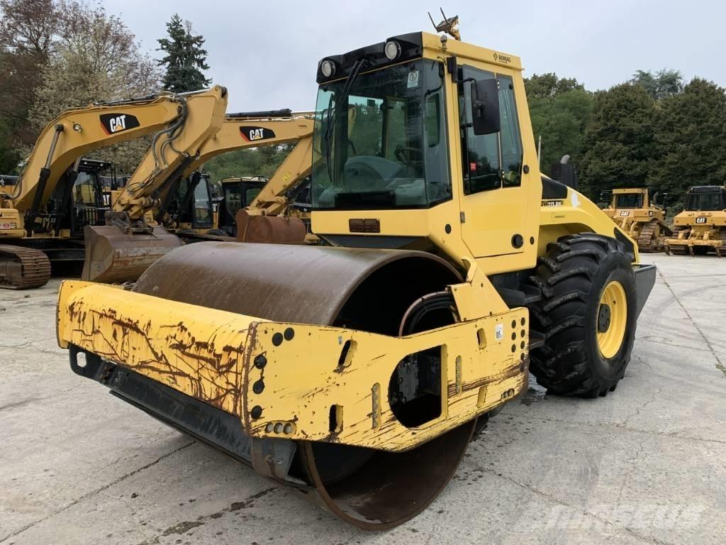 Bomag BW 213 D H-4 i Compactadores de suelo