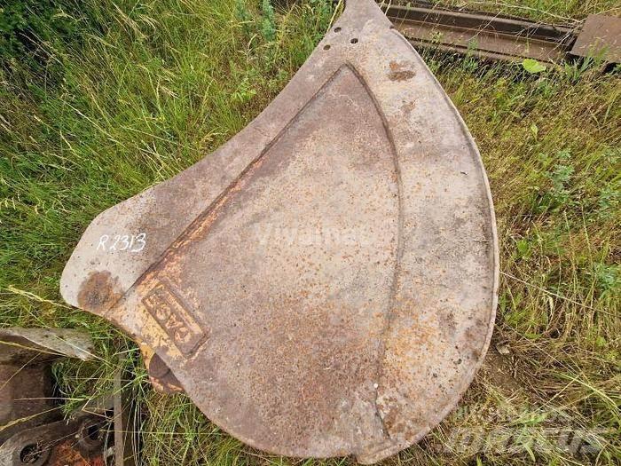 CASE 988 - Cucharones