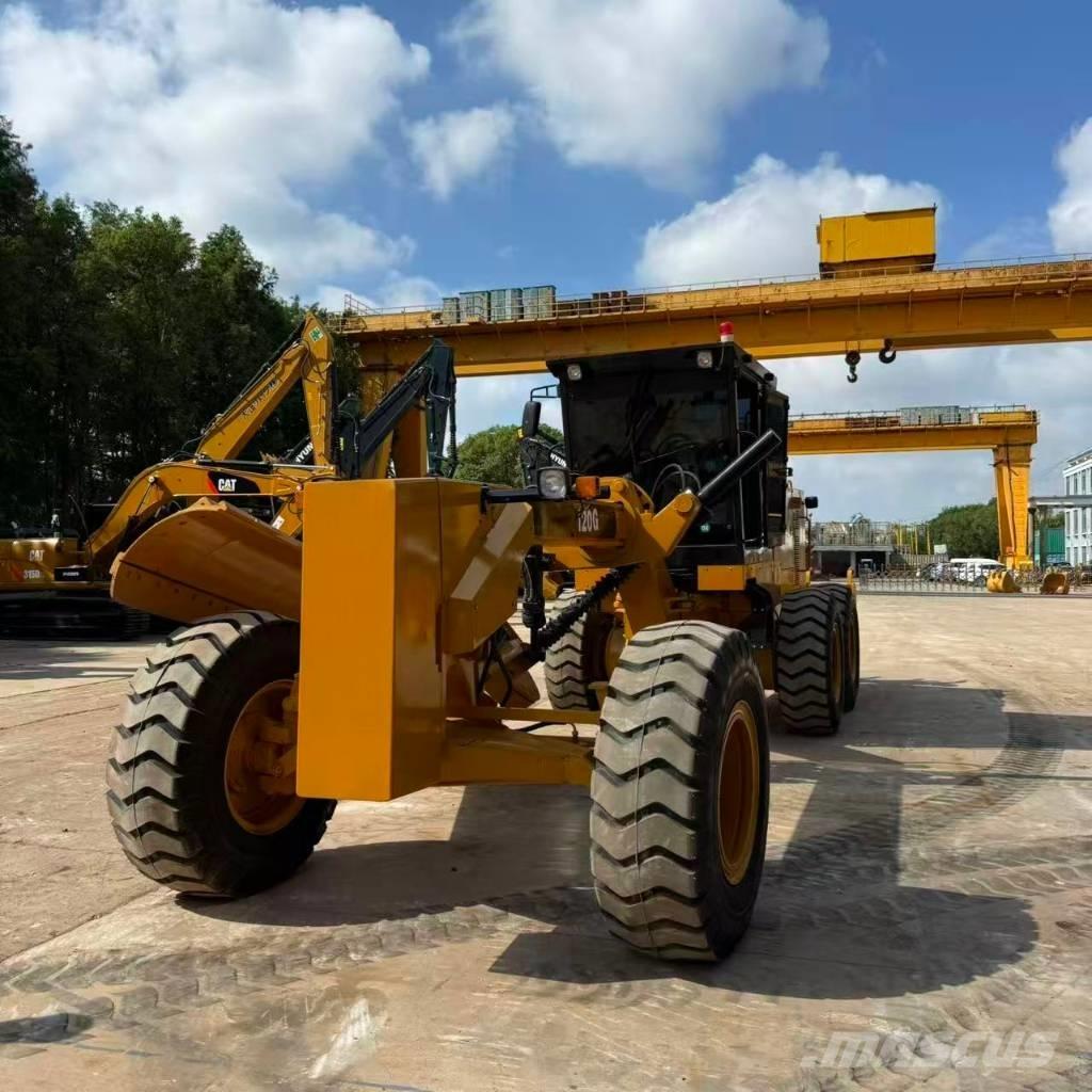 CAT 120 G Motoniveladoras