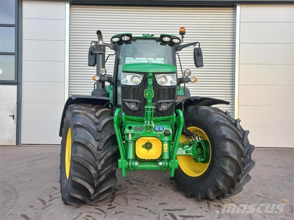 John Deere 6M 155 Tractores