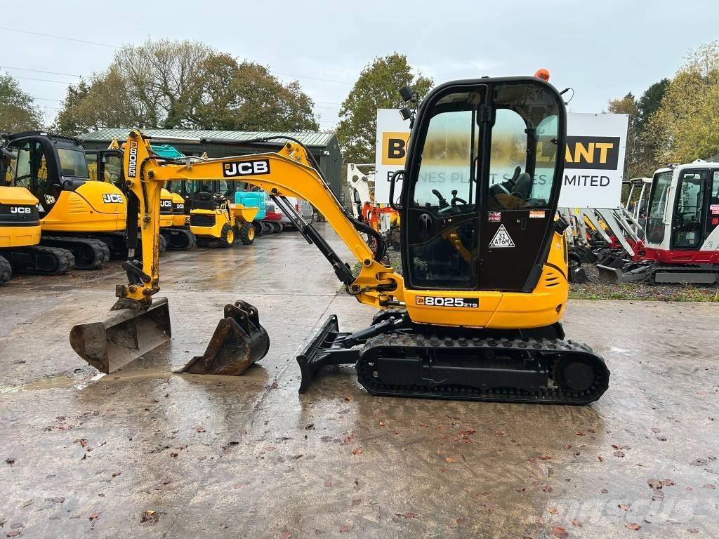 JCB 8025 ZTS Mini excavadoras < 7t