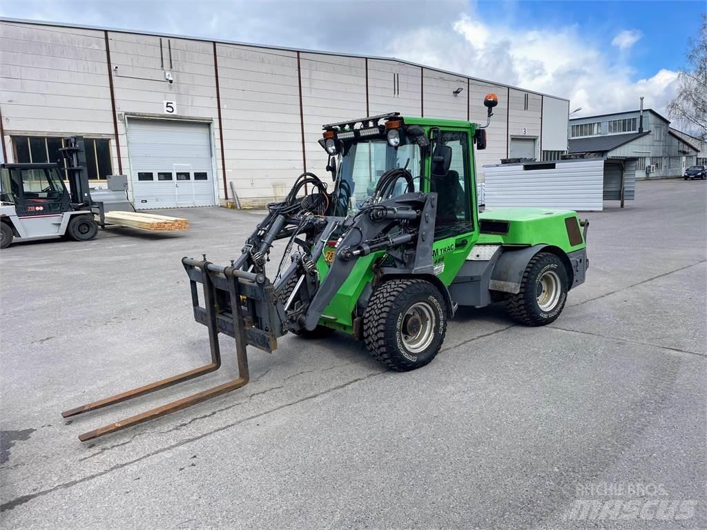 LM Trac 486 Tractores compactos