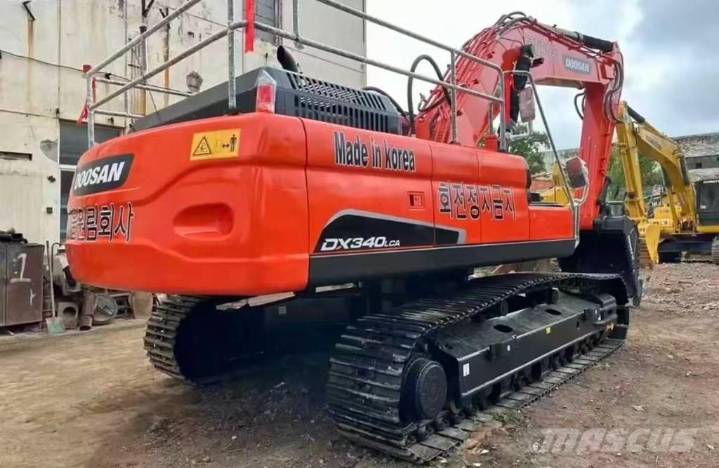 Doosan DX 340 Excavadoras de cadenas