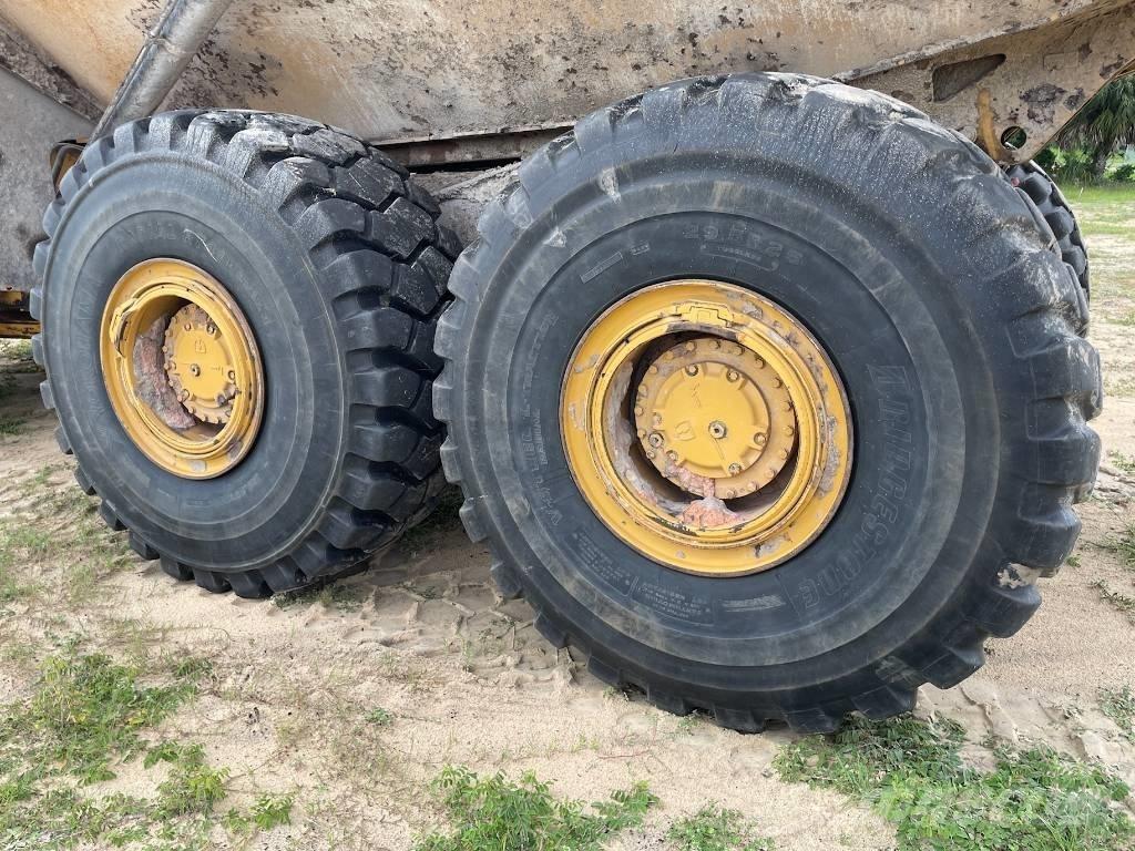 CAT 740 GC Dúmpers articulados