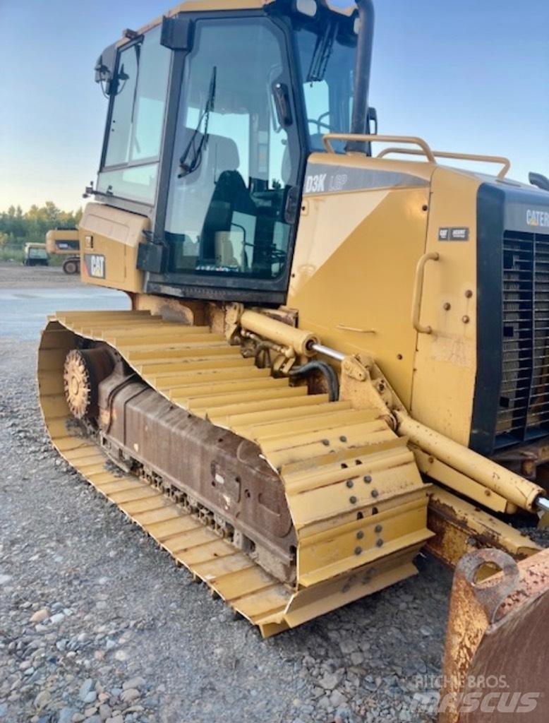 CAT D 3 K LGP Buldozer sobre oruga