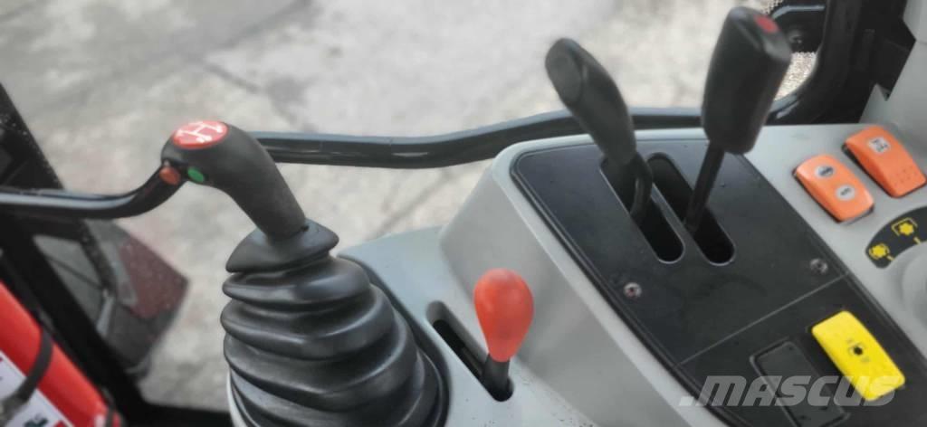 Massey Ferguson 5435 Tractores