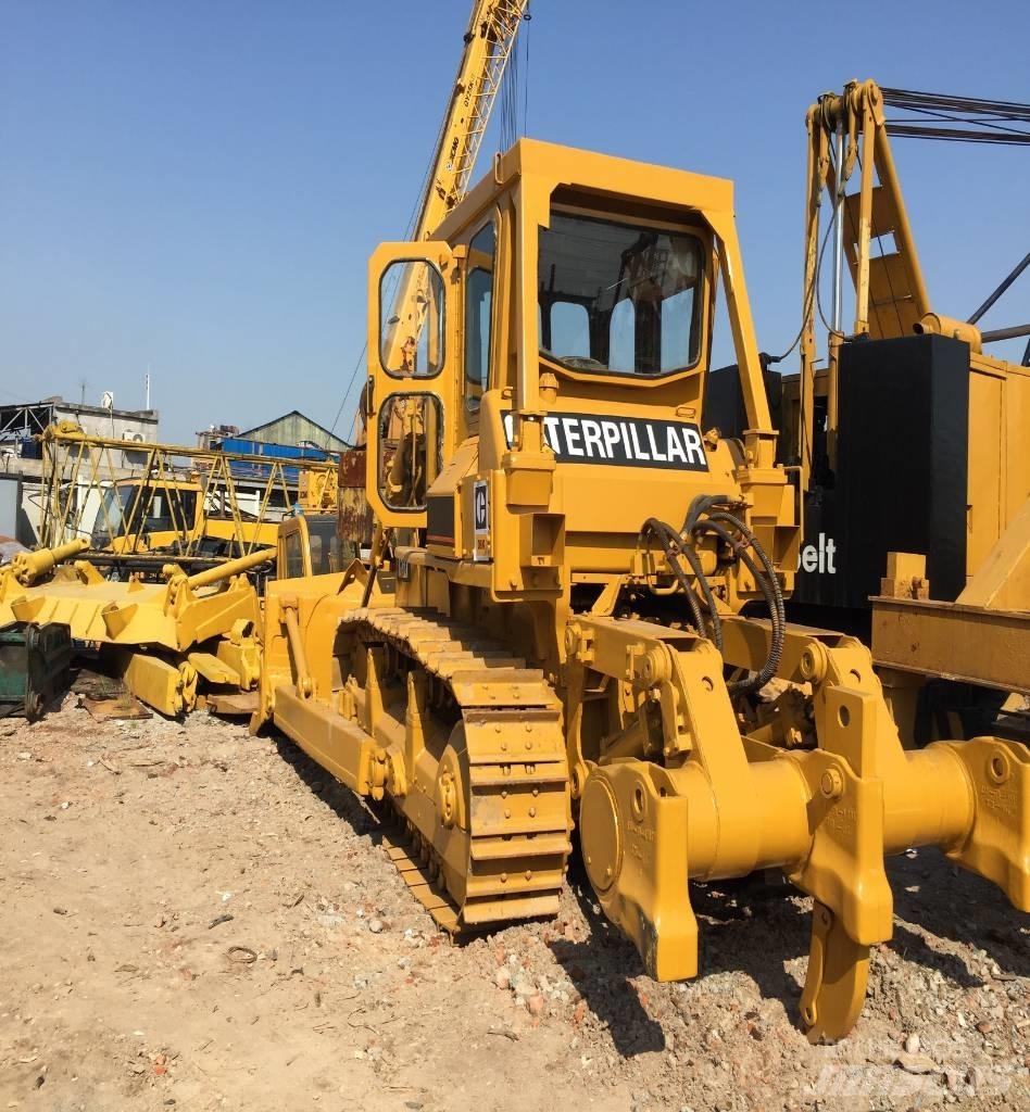 CAT D 8 K Buldozer sobre oruga
