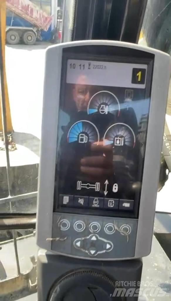 CAT 318D MH Almacenaje - Otros
