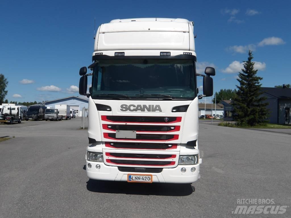 Scania R490 6x2 Camiones caja cerrada