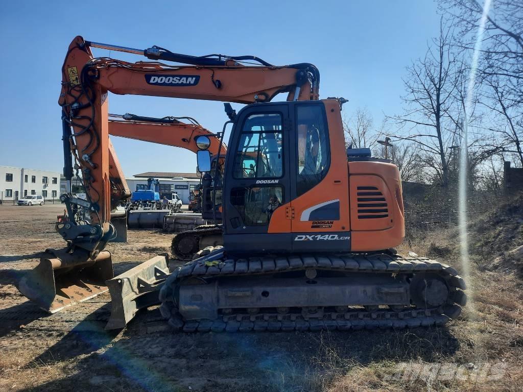 Doosan DX140LCR-5 Excavadoras de cadenas