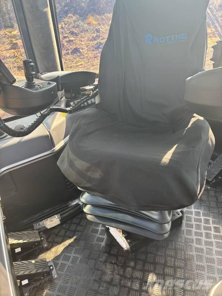 Rottne F15D Autocargadoras