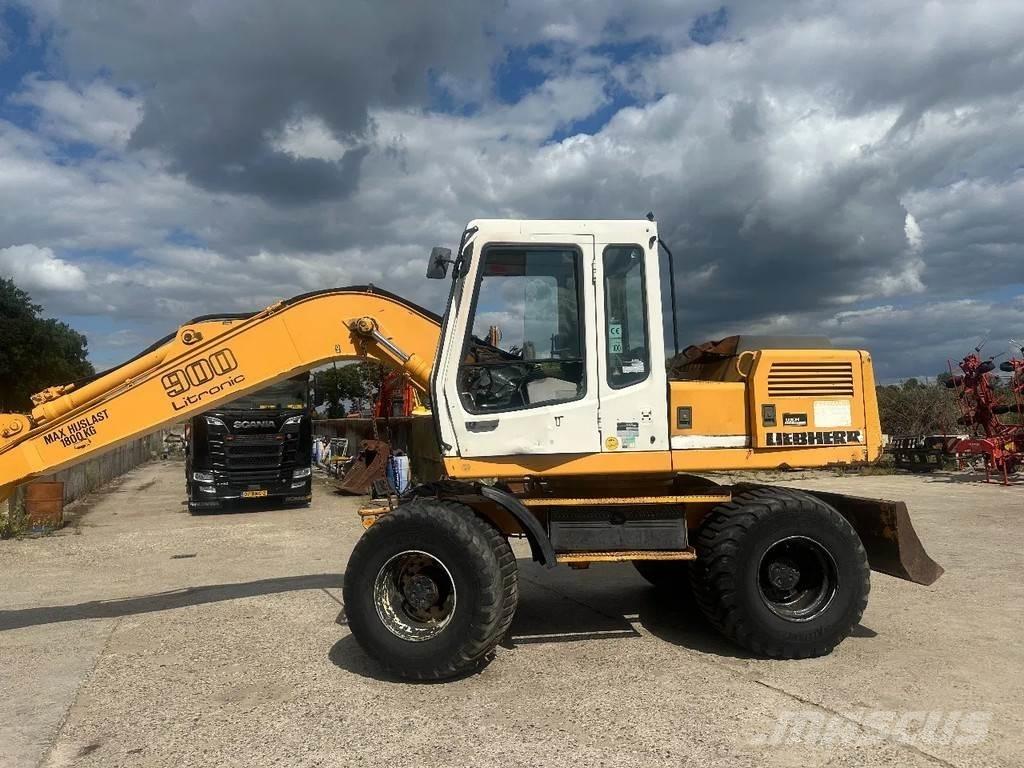 Liebherr A900 Excavadoras de ruedas