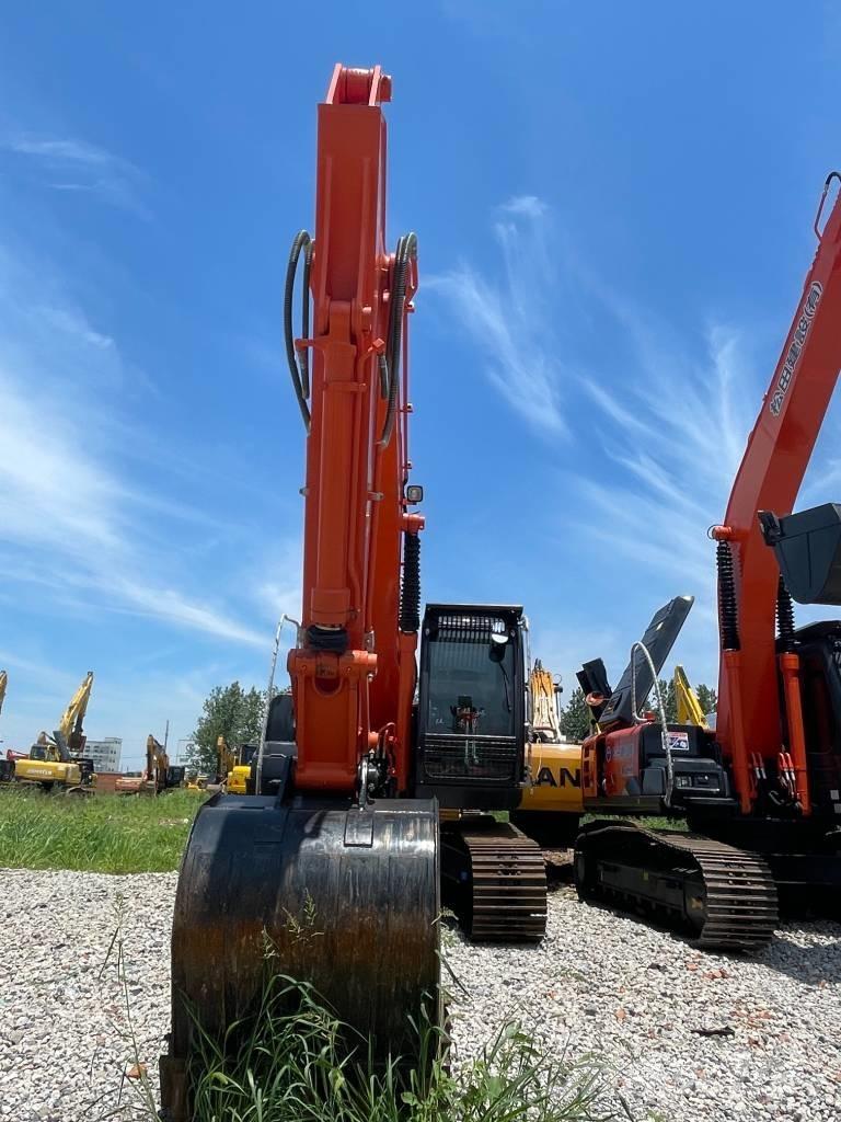 Hitachi ZX 200 Excavadoras de cadenas