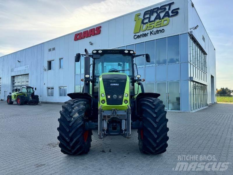 CLAAS AXION 810 Tractores