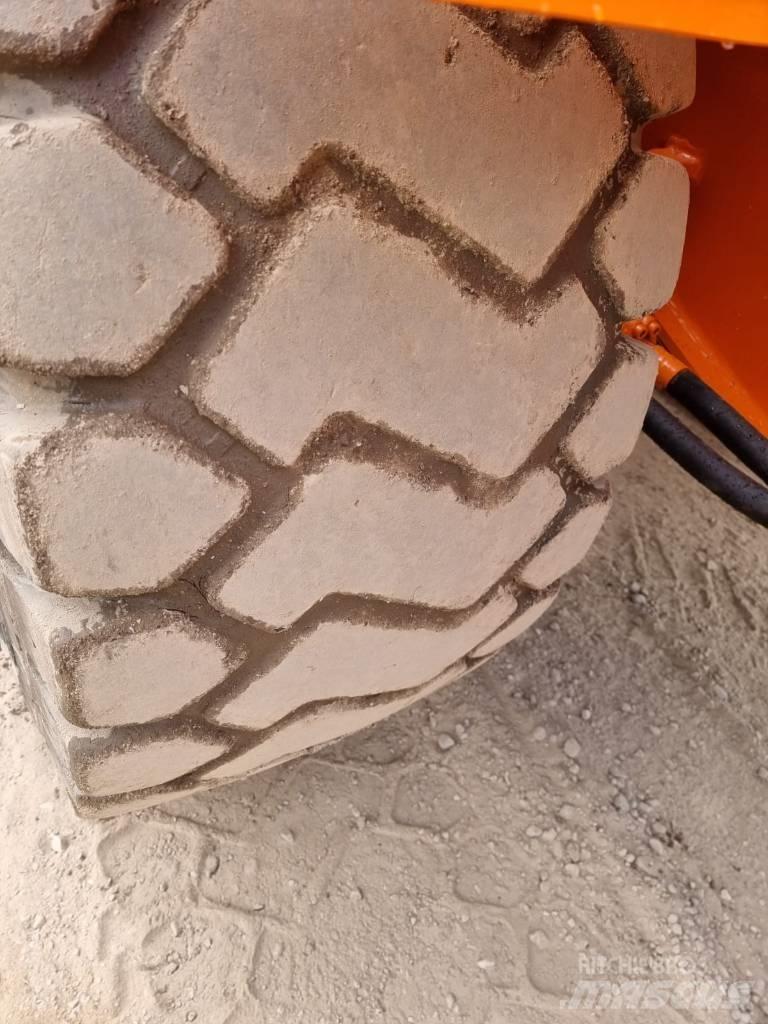 Doosan DL 300-3 Cargadoras sobre ruedas