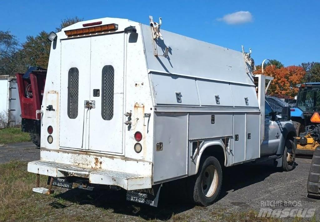 Ford F 550 XL SD Vehículos - Taller