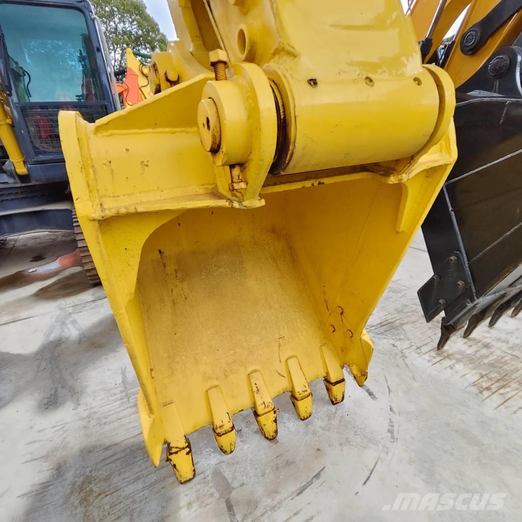 Komatsu PC 200-7 Excavadoras de cadenas