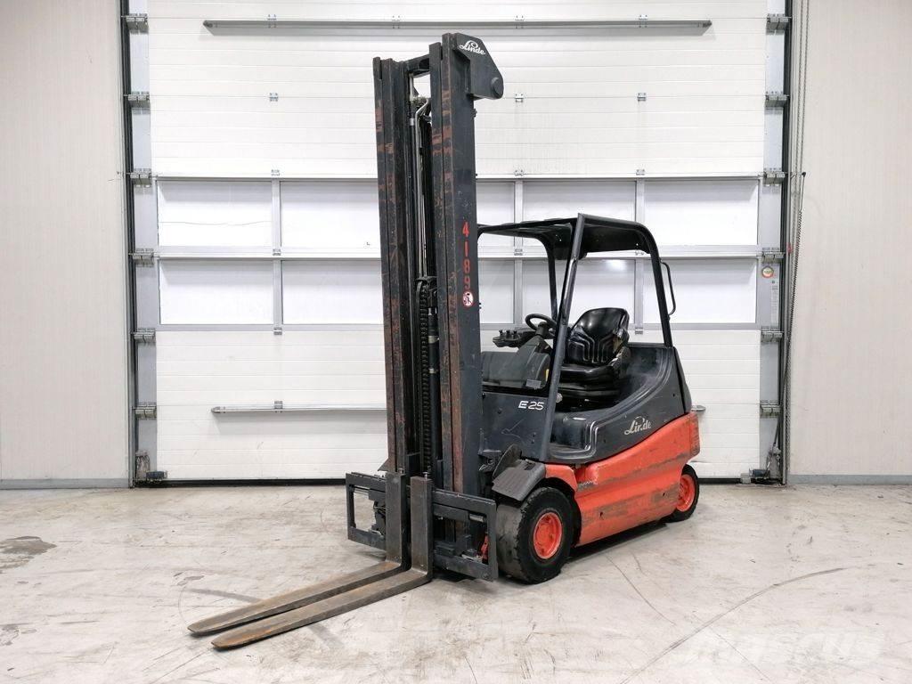 Linde E25-02 Carretillas de horquilla eléctrica