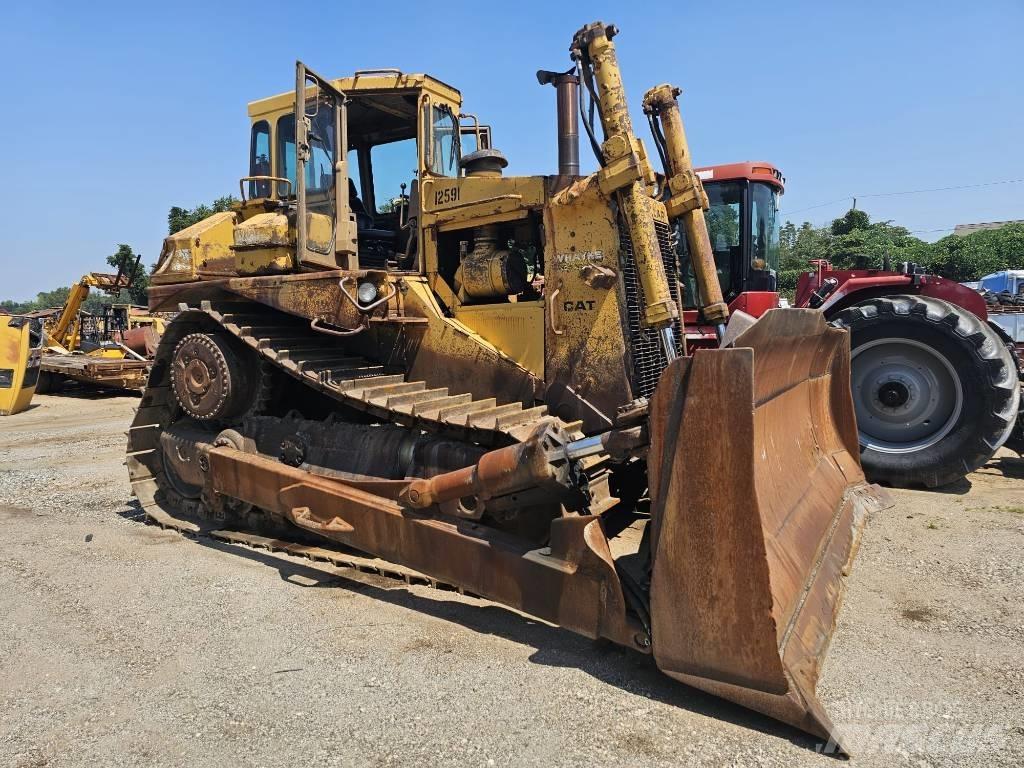 CAT D 8 L Buldozer sobre oruga