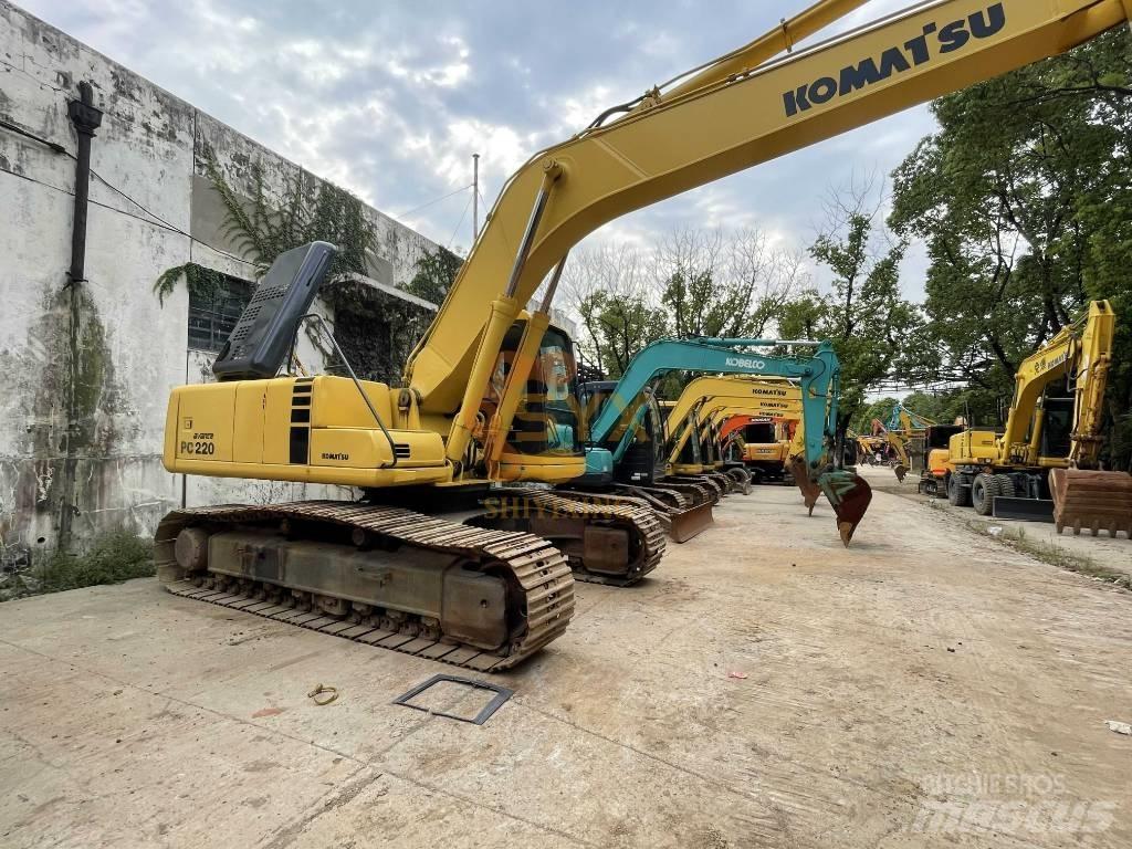 Komatsu PC 220-6 Excavadoras de cadenas