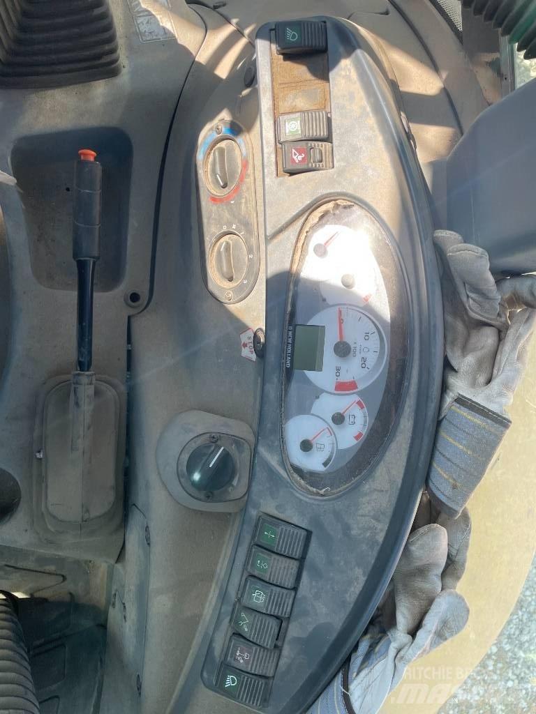 New Holland B 110 C Retrocargadoras