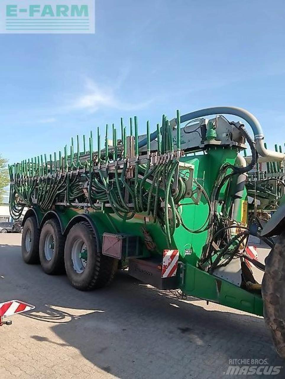 Samson pg 25 Remolques esparcidores de estiércol