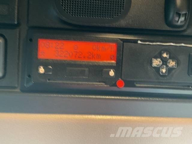 DAF LF 230 Camiones portamaquinaria