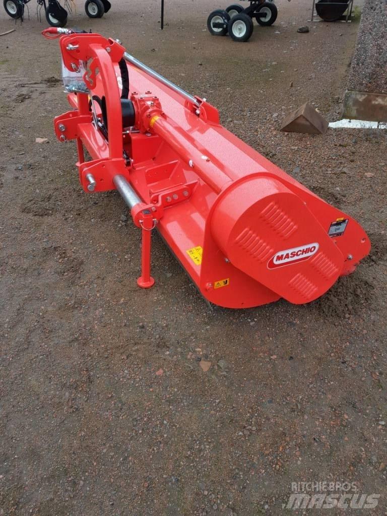 Maschio Brava 250 L Segadoras y cortadoras de hojas para pastos