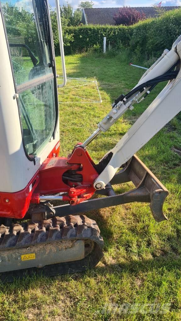 Takeuchi TB 216 Mini excavadoras < 7t