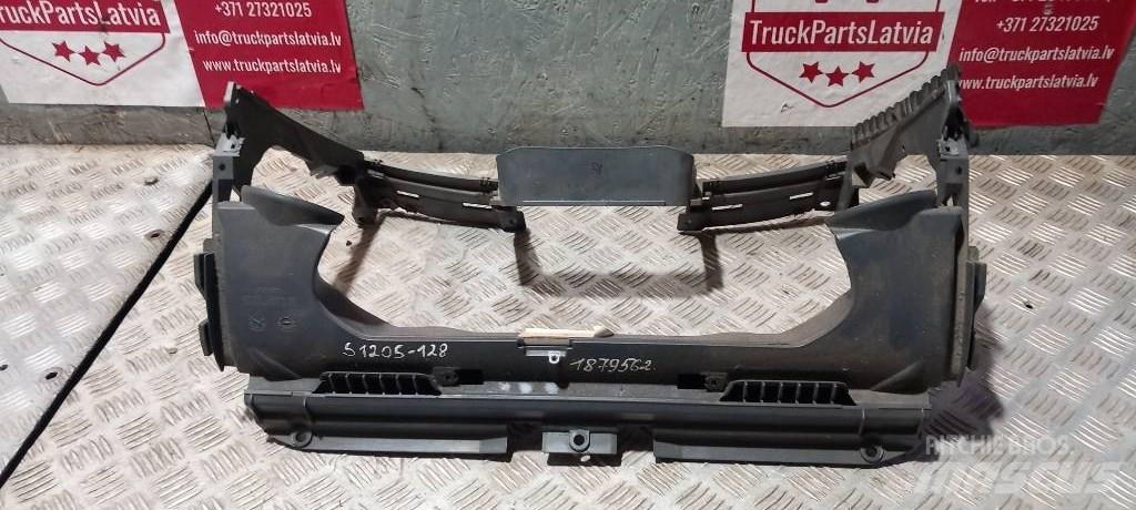 Scania R 440.    1879562 Cabinas e interior