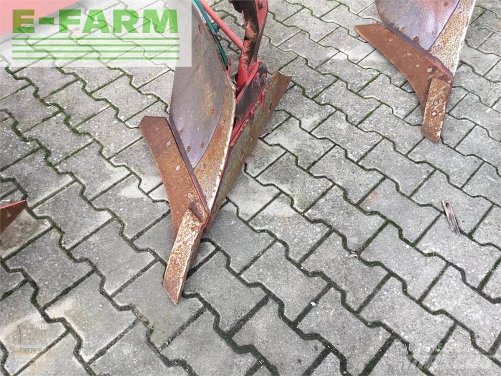 Kverneland vx 100 Arados fijos suspendidos
