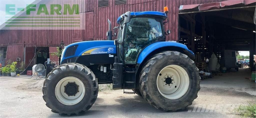 New Holland T6090 Tractores